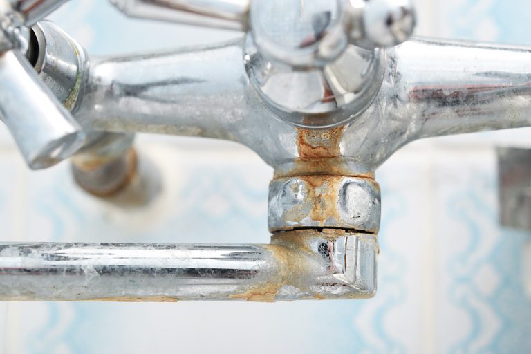 Read more about the article Protect Your Plumbing System with a Whole-House Water Filter